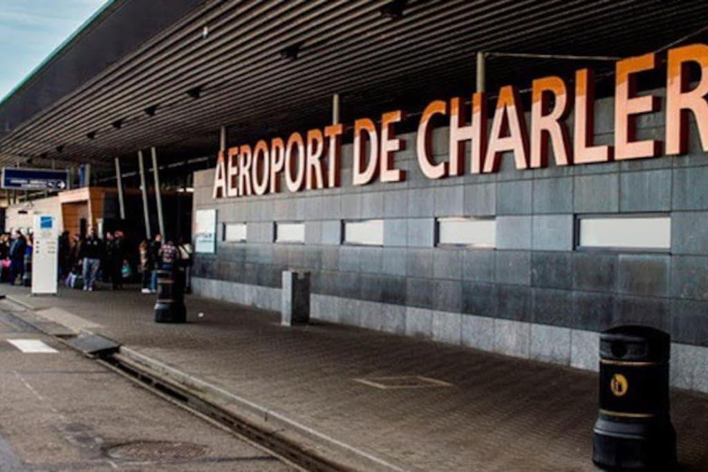 Station 173 E Bruxelles-Charleroi-Airport Apartment Exterior foto